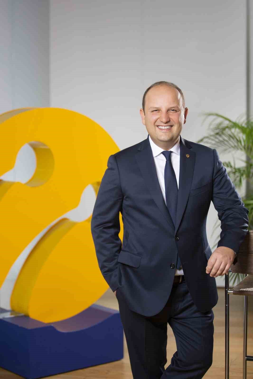 TURKCELL ŞEBEKE TEKNOLOJİLERİNDEN SORUMLU GENEL MÜDÜR YARDIMCISI PROF. DR. VEHBİ ÇAĞRI...