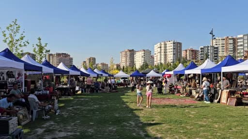 Türkiye'nin en büyük antika fuarı Talas'ta açıldı