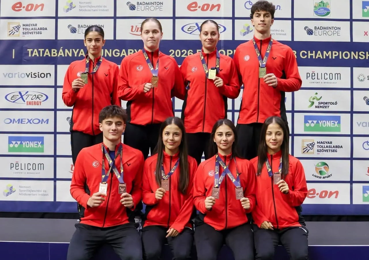 TÜRKİYE, AVRUPA GENÇLER BADMİNTON ŞAMPİYONASI'NDA 2 ALTIN, 2 BRONZ MADALYA KAZANDI