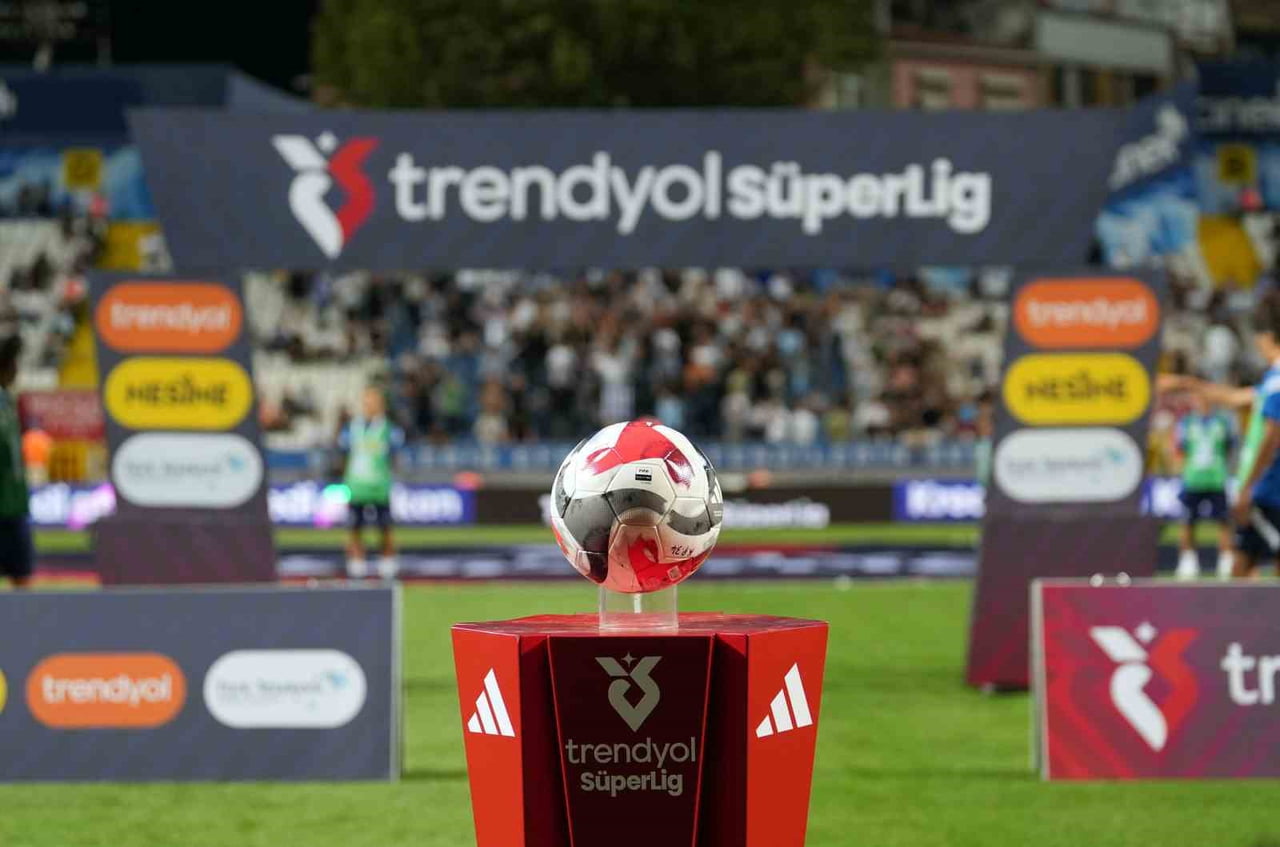 TÜRKİYE FUTBOL FEDERASYONU (TFF), TRENDYOL SÜPER LİG 4. HAFTA FİKSTÜRÜNDE GÜNCELLEMEYE GİTTİ....