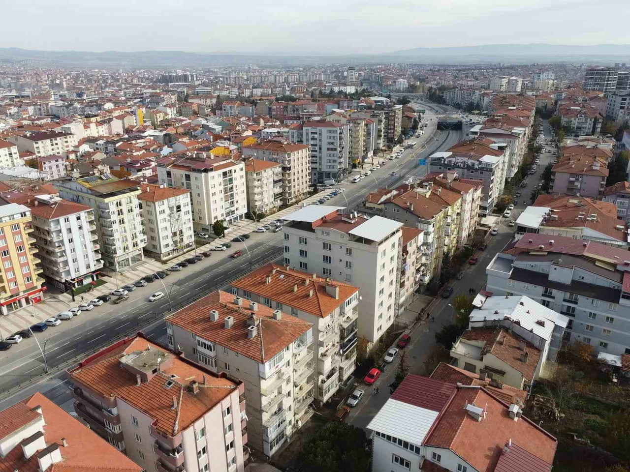 TÜRKİYE İSTATİSTİK KURUMU’NUN YAYIMLADIĞI KONUT SATIŞ İSTATİSTİKLERİNE GÖRE, UŞAK’TA GEÇEN YIL...