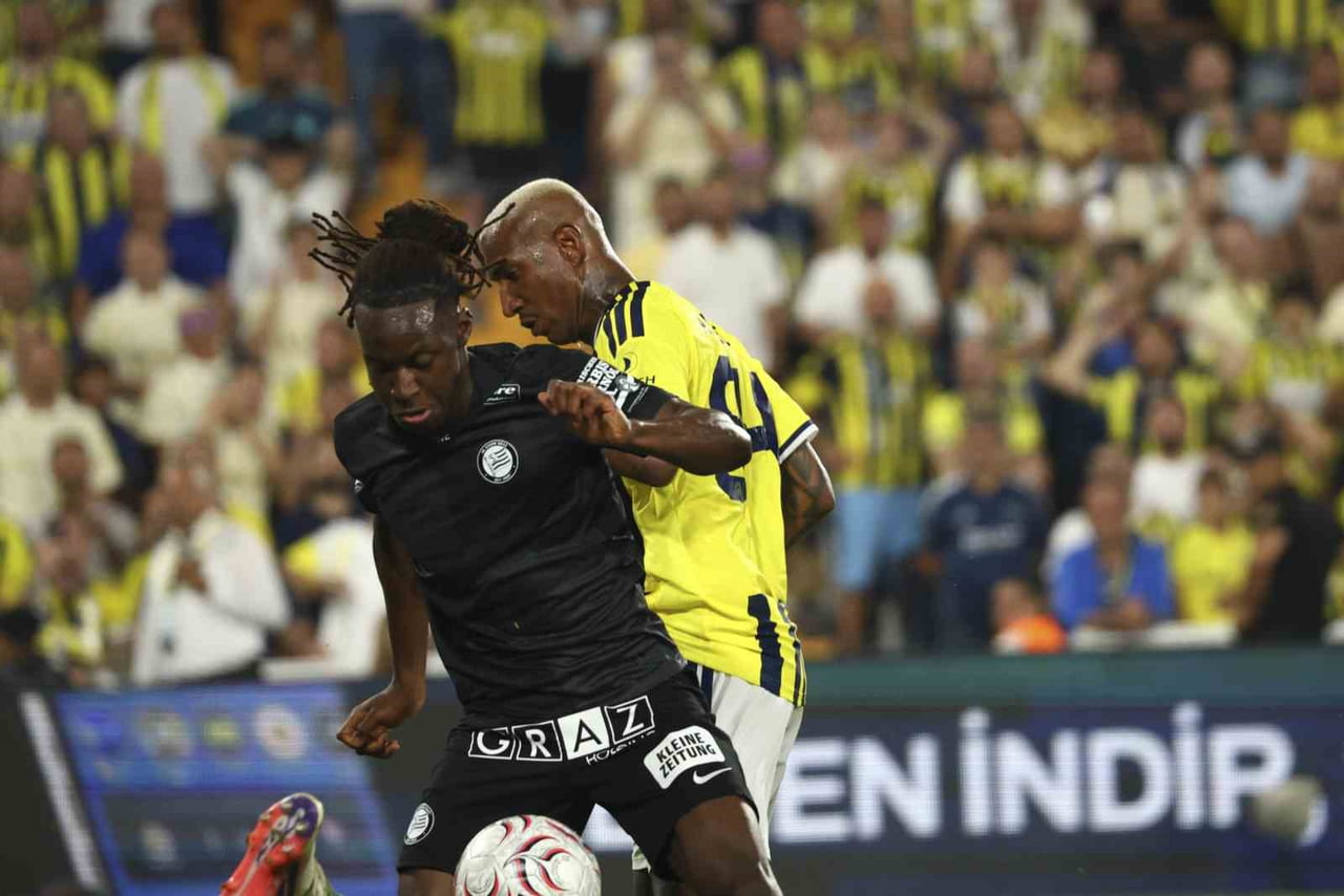 UEFA ŞAMPİYONLAR LİGİ 3. ELEME TURU İLK MAÇINDA FENERBAHÇE, KONUK ETTİĞİ AVUSTURYA EKİBİ STURM...