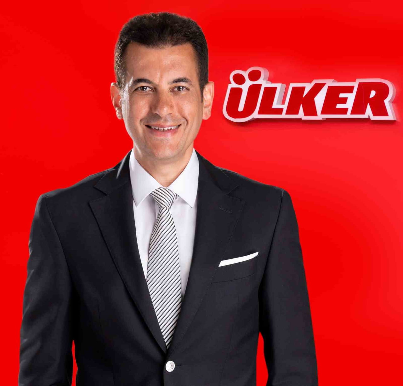 ÜLKER CEO’SU ÖZGÜR KÖLÜKFAKI