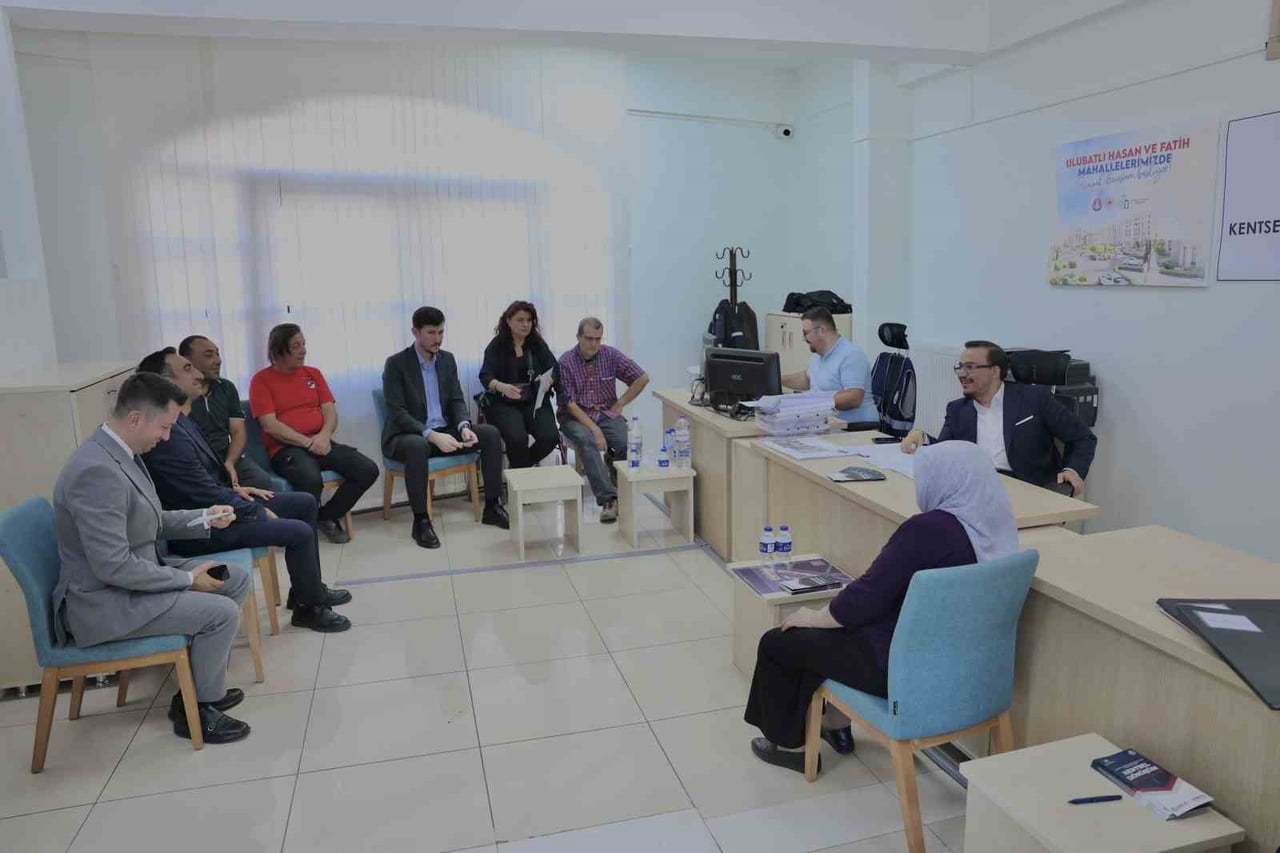 ULUBATLI HASAN MAHALLESİ’NDE YÜRÜTÜLEN 1. ETAP KENTSEL DÖNÜŞÜM PROJESİ KAPSAMINDA HAK SAHİPLERİYLE...