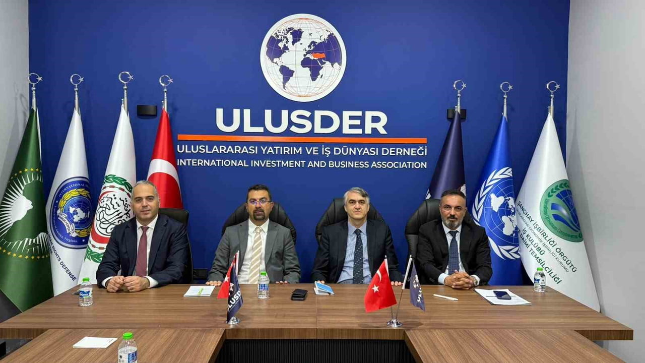 ULUSDER GENEL BAŞKANI ÖZCAN POLAT ÖNCÜLÜĞÜNDE GERÇEKLEŞTİRİLEN TOPLANTIDA, MALATYA'DA HAYATA...