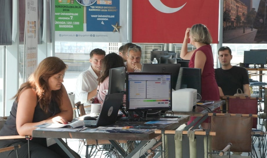 ÜNİVERSİTE TERCİH DÖNEMİNDE SON GÜNLERE GİRİLİRKEN, İSTANBUL GELİŞİM ÜNİVERSİTESİ MÜTEVELLİ HEYETİ...