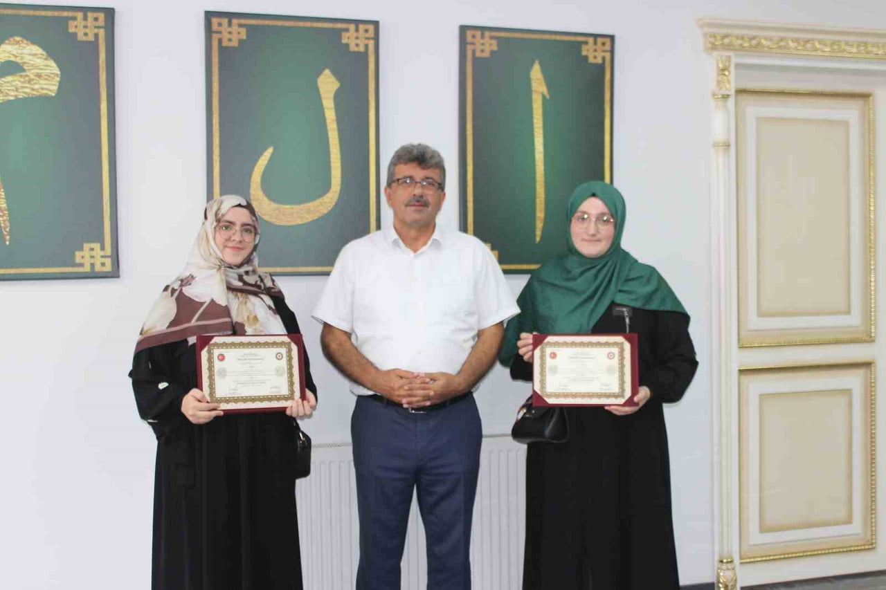 ÜNYE İLÇE MÜFTÜSÜ TARAFINDAN BELGELERİN VERİLMESİ