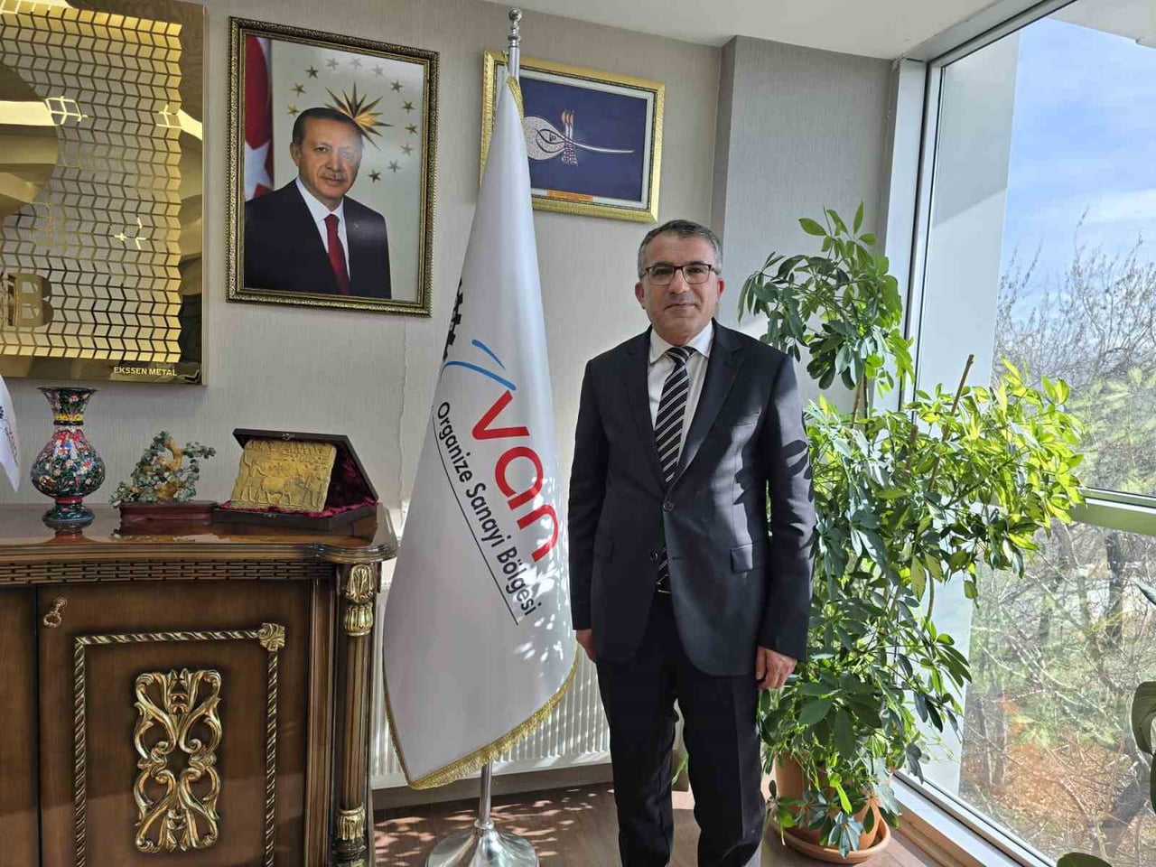 VAN ORGANİZE SANAYİ BÖLGESİ (OSB) YÖNETİM KURULU BAŞKANI MEMET ASLAN, “MALAZGİRT MEYDAN...