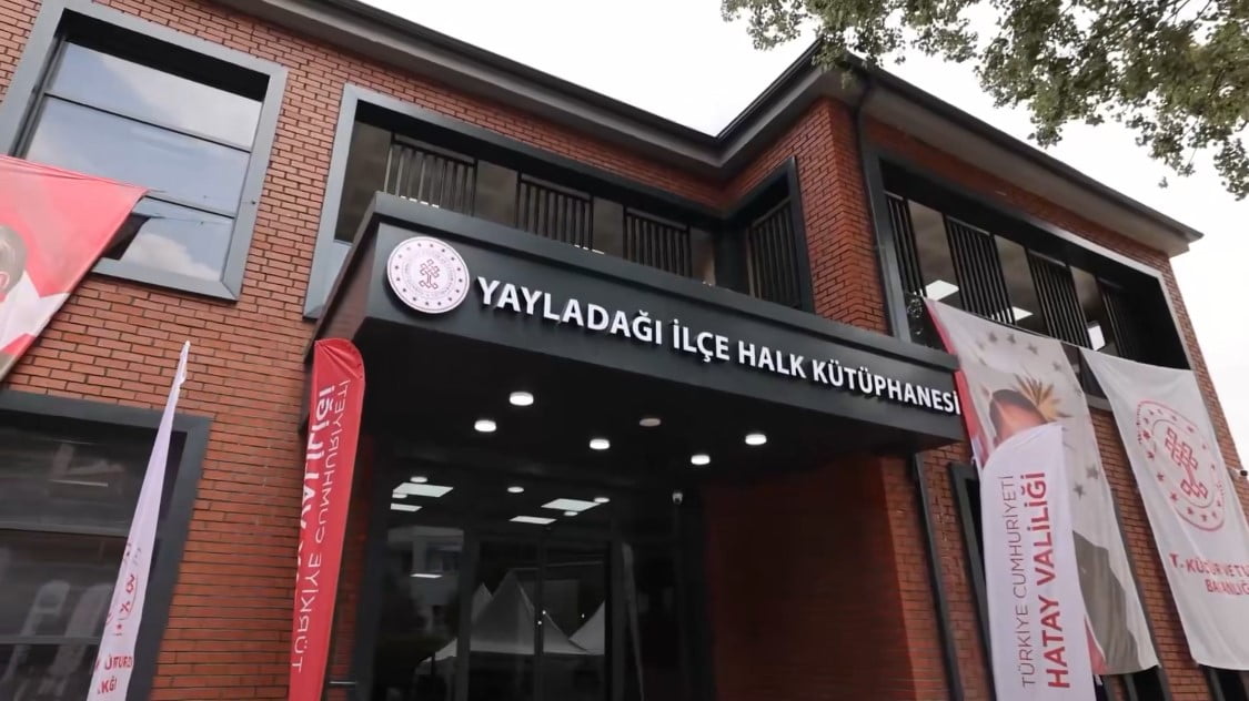 YAYLADAĞI İLÇE HALK KÜTÜPHANESİ, HATAY VALİSİ MUSTAFA MASATLI, KÜLTÜR VE TURİZM BAKAN YARDIMCISI...