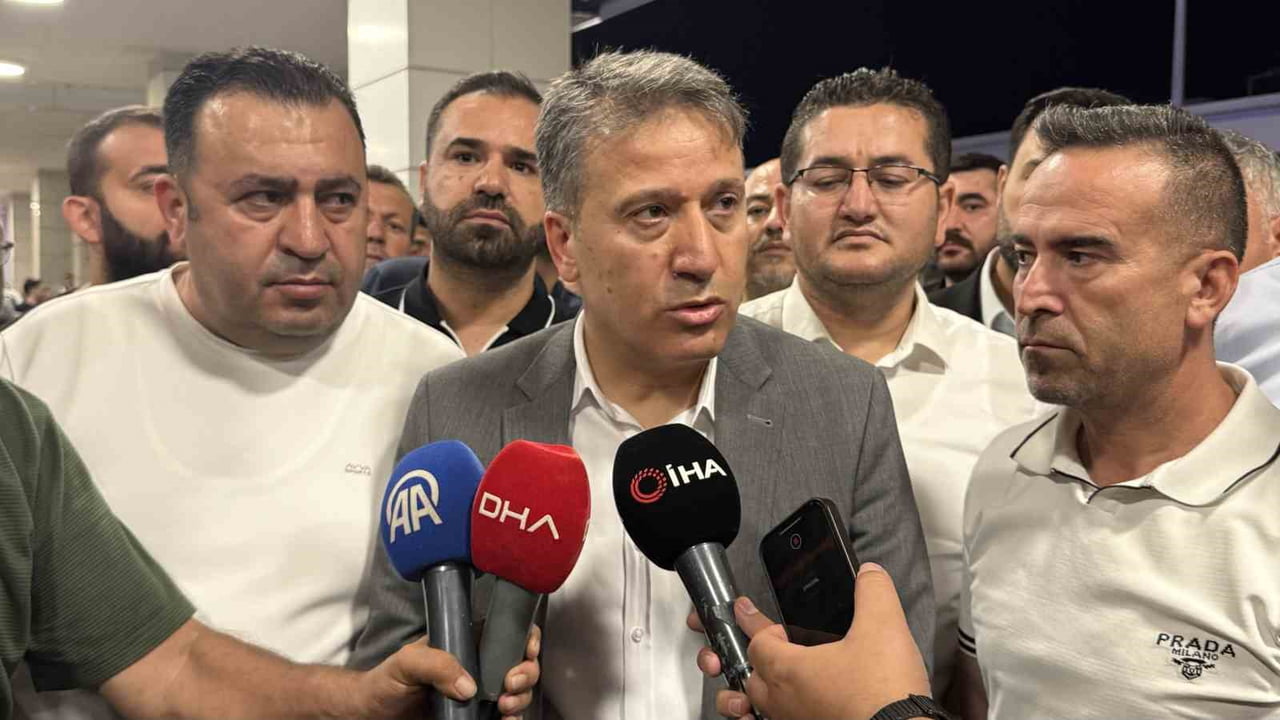 YENİ PARTİ GAZİANTEP İL BAŞKANI ERHAN DENİZ GÜNGEN: "VEKİLİMİZ AMELİYATTAN ÇIKTI, HAYATİ TEHLİKESİ...