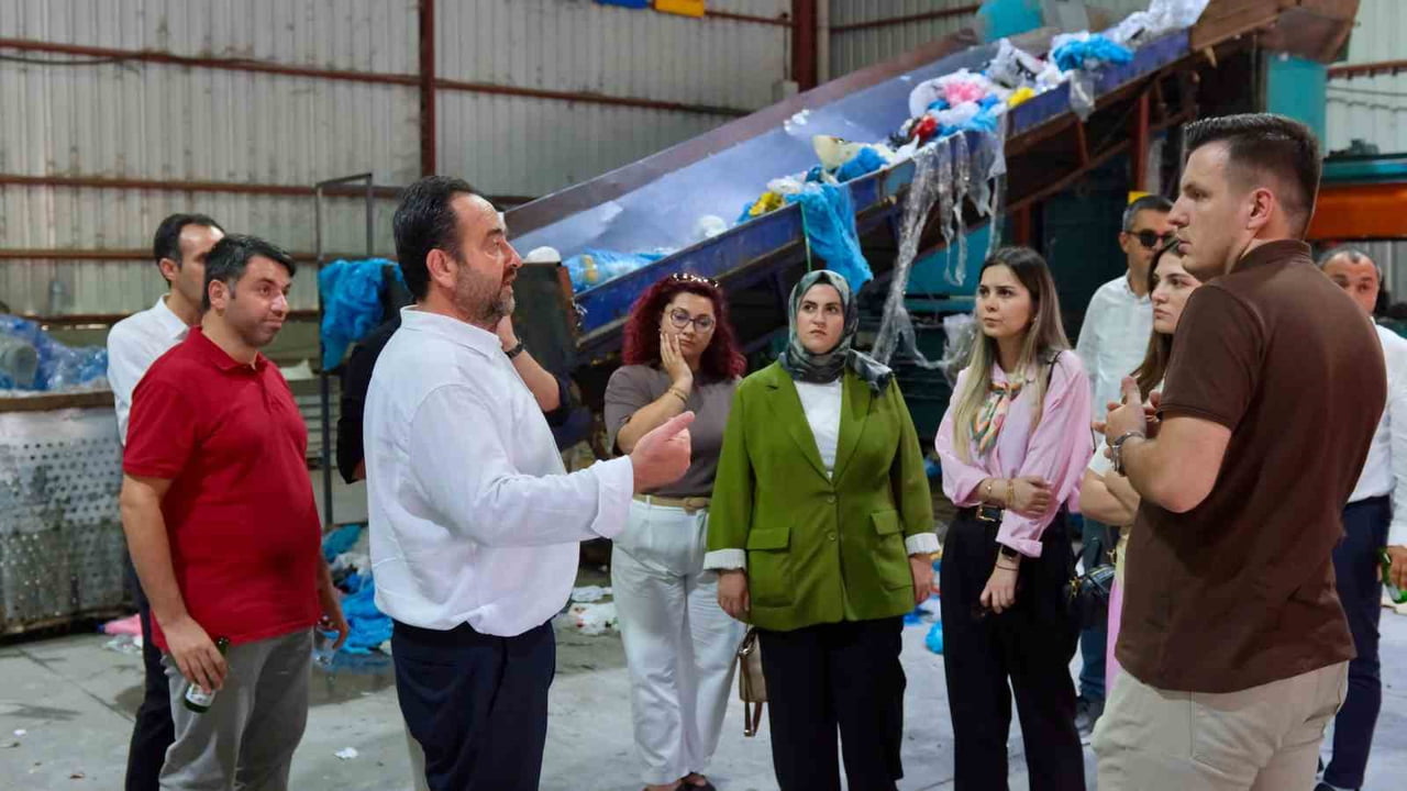 YILDIRIM BELEDİYESİ’NİN ÇEVRE, İKLİM DEĞİŞİKLİĞİ VE SIFIR ATIK ALANINDA HAYATA GEÇİRDİĞİ...