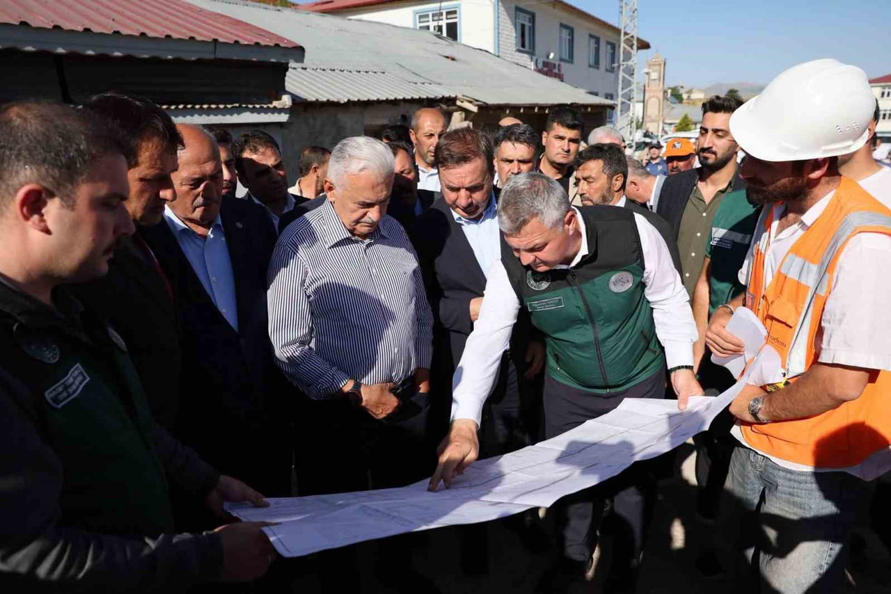 YILDIRIM OTLUKBELİ'NDEKİ TAŞKIN KORUMA PROJESİNİ İNCELEDİ