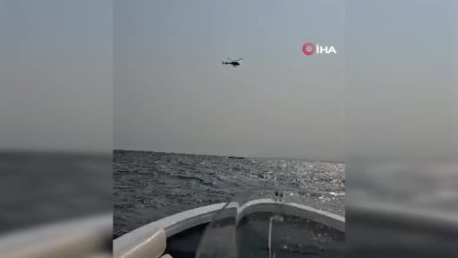 Zimbabve'deki Kariba Gölü'nde kalabalık bir feribotun alabora olması sonucu en az 15 kişi hayatını...