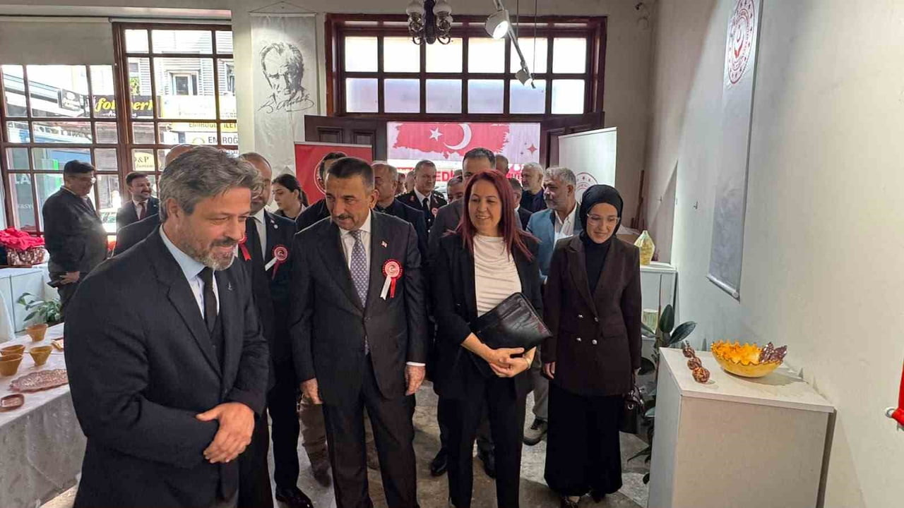 19 EYLÜL GAZİLER GÜNÜ DOLAYISIYLA ZONGULDAK’TA ŞEHİT ANNELERİ VE GAZİ EŞLERİNİN HAZIRLADIĞI...