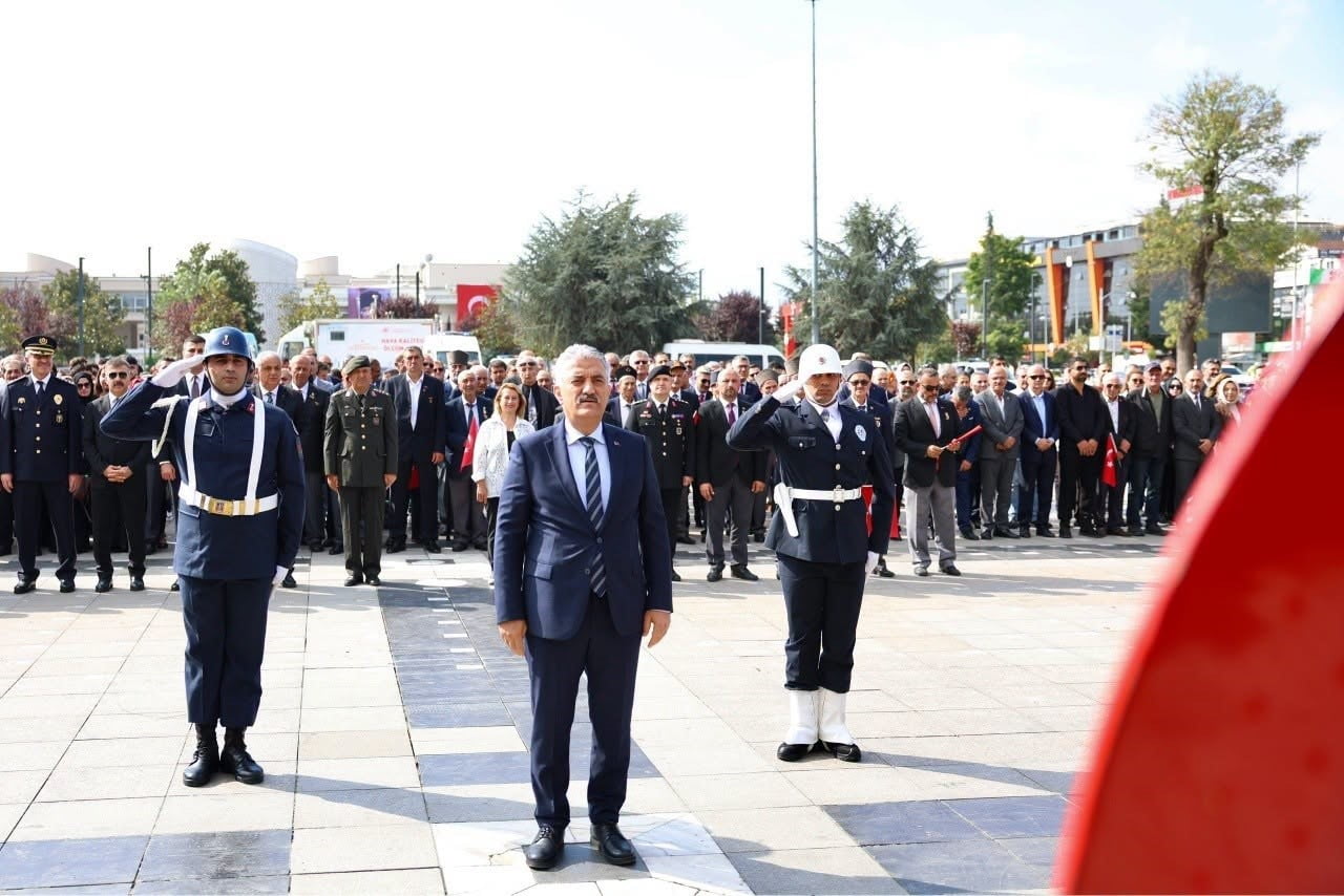 19 EYLÜL GAZİLER GÜNÜ, DÜZCE’DE ANITPARK’TA DÜZENLENEN RESMİ TÖREN VE MERKEZ BÜYÜK CAMİİ’NDEKİ...