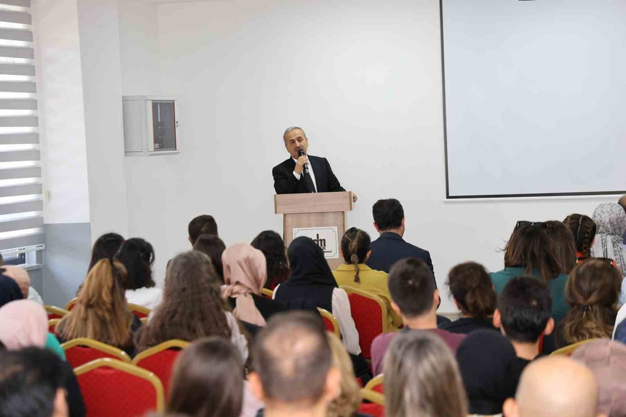2026-2027 EĞİTİM-ÖĞRETİM YILI SENE BAŞI REHBER ÖĞRETMENLER TOPLANTISI, İL MİLLÎ EĞİTİM MÜDÜRÜ...