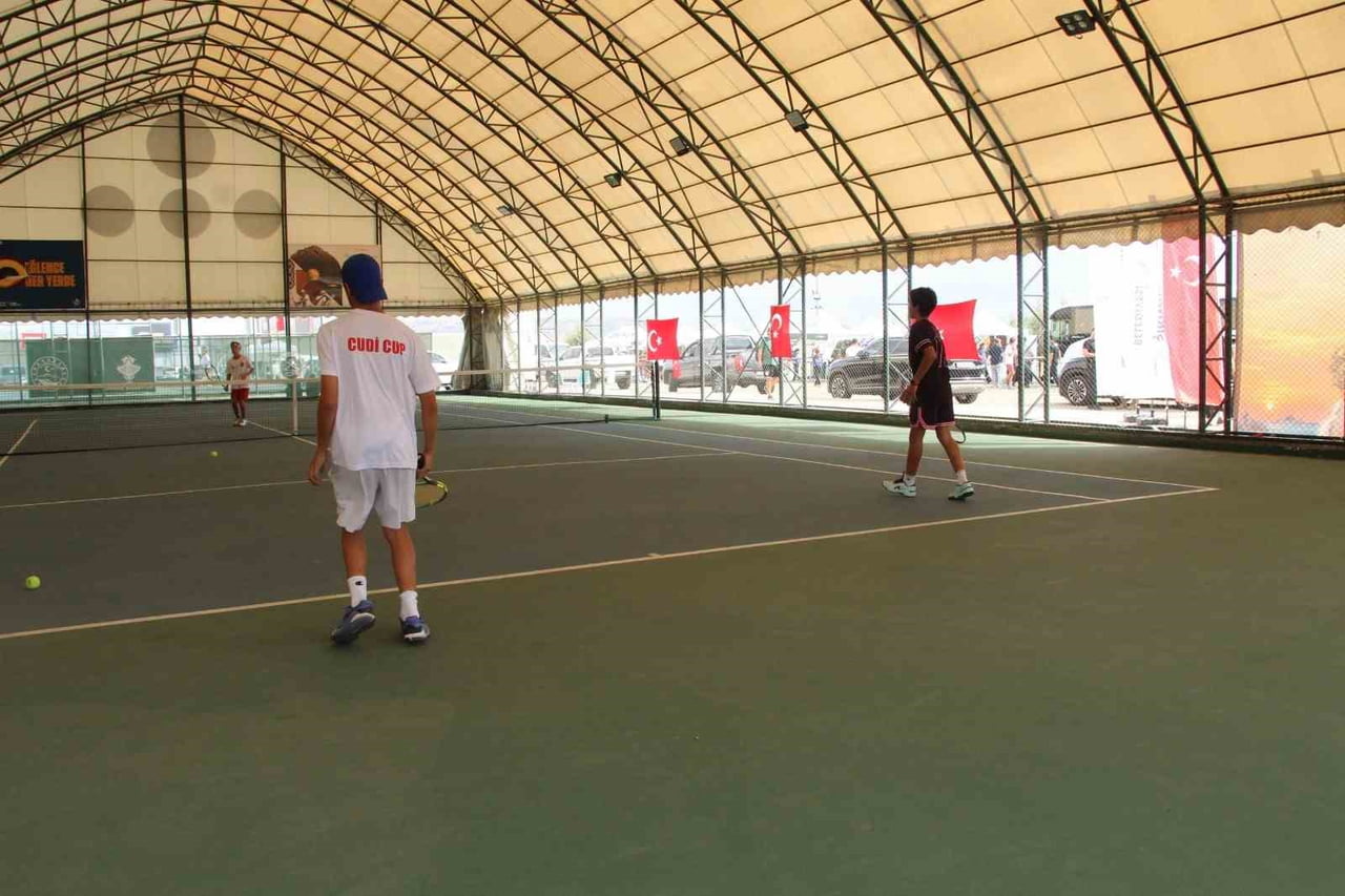 5. CUDİ CUP ULUSLARARASI TENİS TURNUVASI ŞIRNAK’IN EV SAHİPLİĞİNDE BAŞLADI. 21-26 EYLÜL...