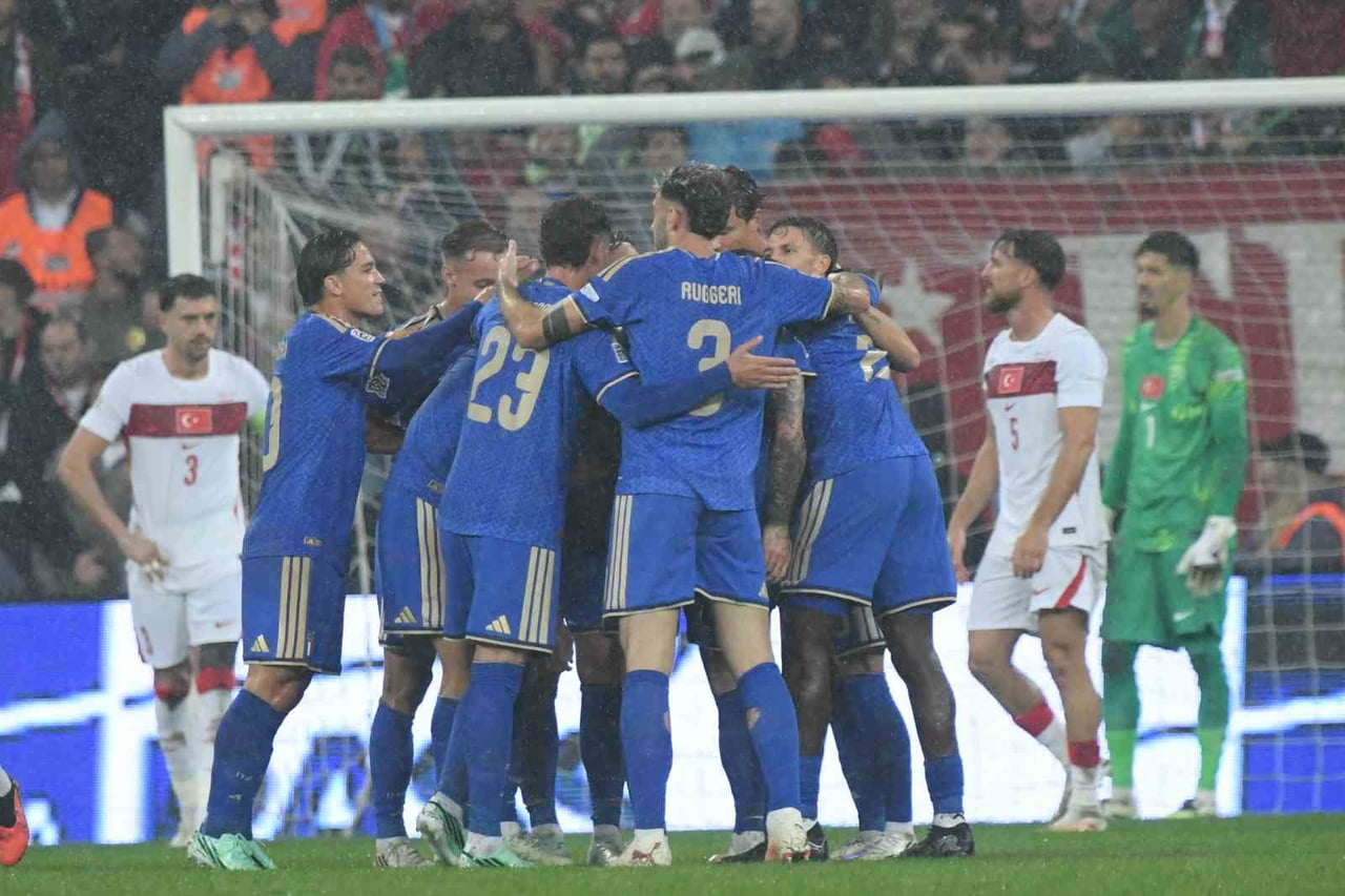 A MİLLİ FUTBOL TAKIMI, ULUSLAR A LİGİ 1. GRUP'TA FRANSA'DAN SONRA İTALYA'YA DA MAĞLUP OLDU VE 2'DE...