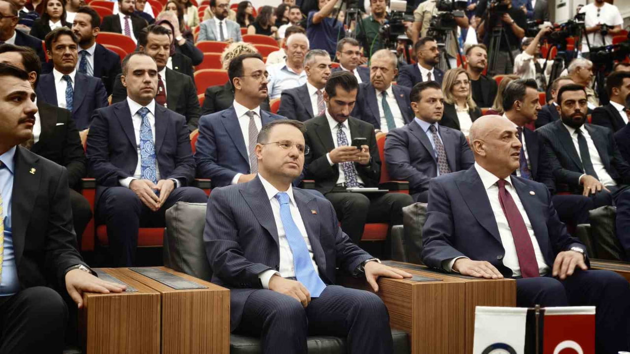 ADALET BAKANI AKIN GÜRLEK, ANKARA 2 NO'LU BAROSU'NUN 2026-2027 ADLİ YIL AÇILIŞ PROGRAMI'NA...