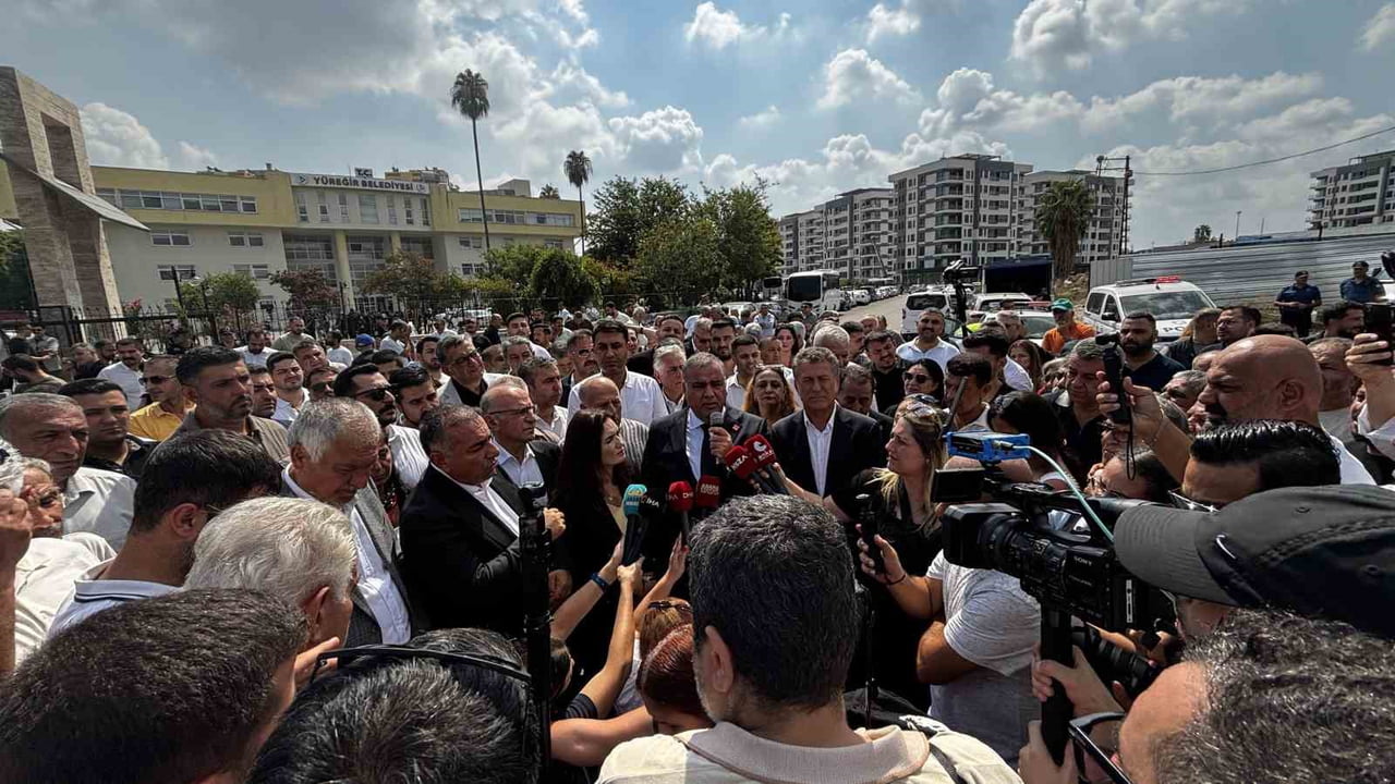 ADANA’DA YÜREĞİR BELEDİYESİ’NDE BAŞKAN VEKİLLİĞİ GÖREVİNE AK PARTİ’NİN ADAYI TARIK ÖZÜNAL’IN...
