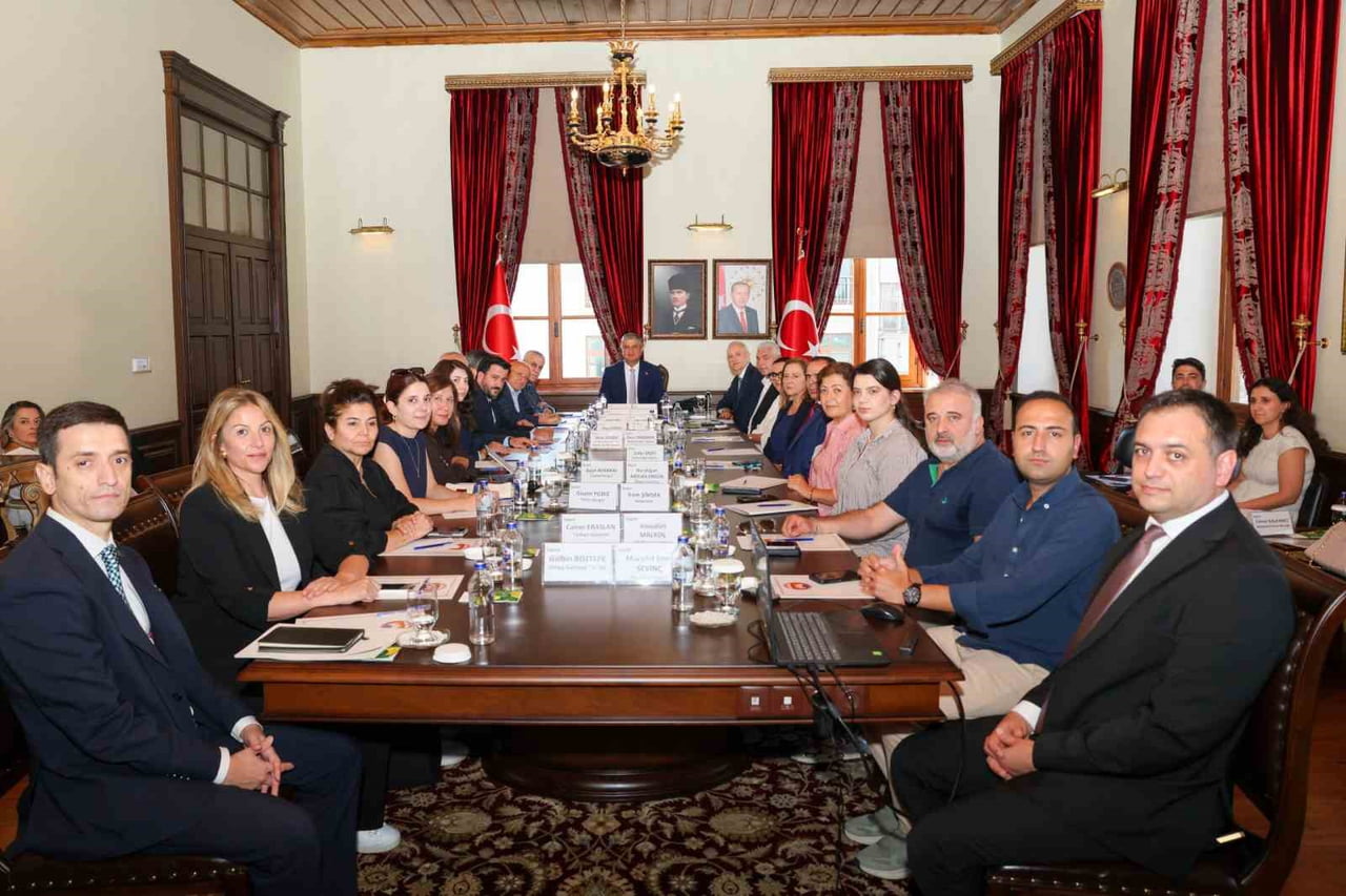 ADANA VALİSİ MUSTAFA YAVUZ,  9-11 EKİM'DE 10'UNCUSU GERÇEKLEŞTİRİLECEK ADANA LEZZET FESTİVALİ'NİN...