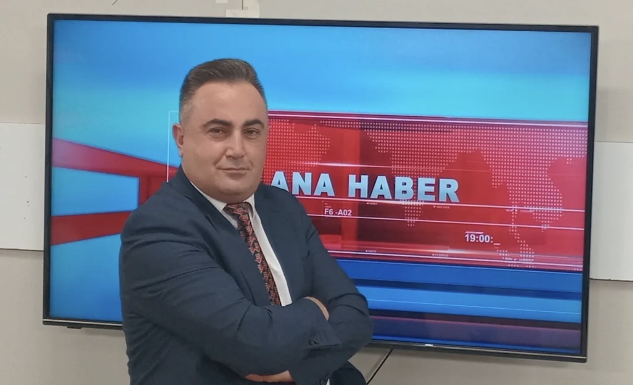 ADIYAMAN’DA GAZETECİ VE TELEVİZYON PROGRAM YORUMCUSU HARUN YUMRUTEPE, GEÇİRDİĞİ TRAFİK KAZASI...