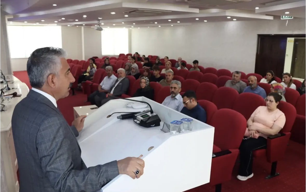 ADIYAMAN’DA ÖĞRENCİLERİN SAĞLIKLI VE GÜVENİLİR GIDAYA ERİŞİMİNİ SAĞLAMAK AMACIYLA OKUL...