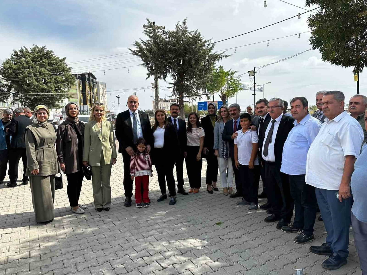 ADIYAMAN’IN BESNİ İLÇESİNDE ALİ ERDEMOĞLU GASTRONOMİ MERKEZİ DÜZENLENEN TÖRENLE HİZMETE...