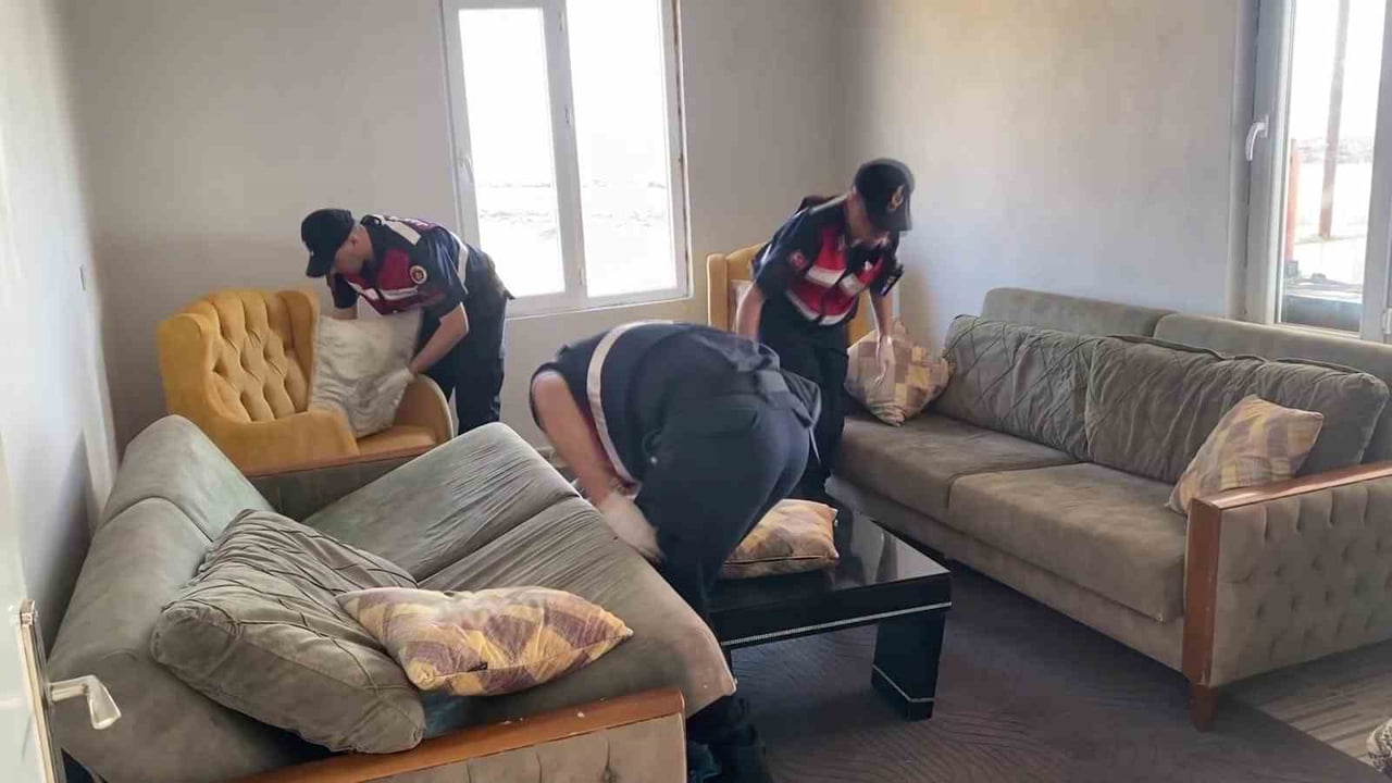 ADRESLERDE YAPILAN ARAMALAR