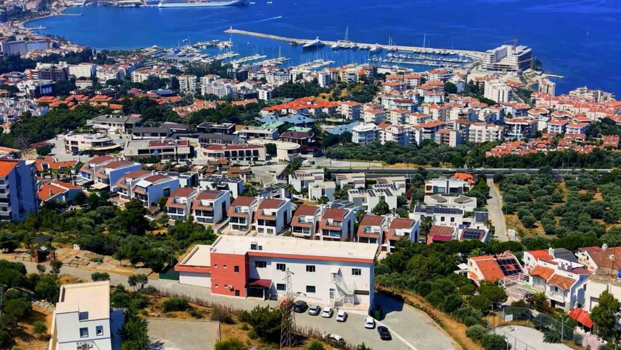 ADÜ, KUŞADASI’NDA SAĞLIK TURİZMİNE GÜÇ KATIYOR