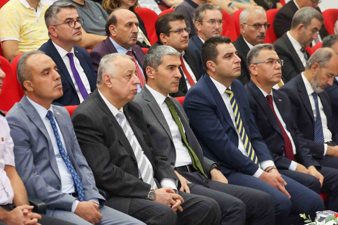 AFYONKARAHİSAR’DA YENİ EĞİTİM-ÖĞRETİM YILI ÖNCESİNDE OKUL GÜVENLİĞİ VE ALINACAK TEDBİRLERİN...