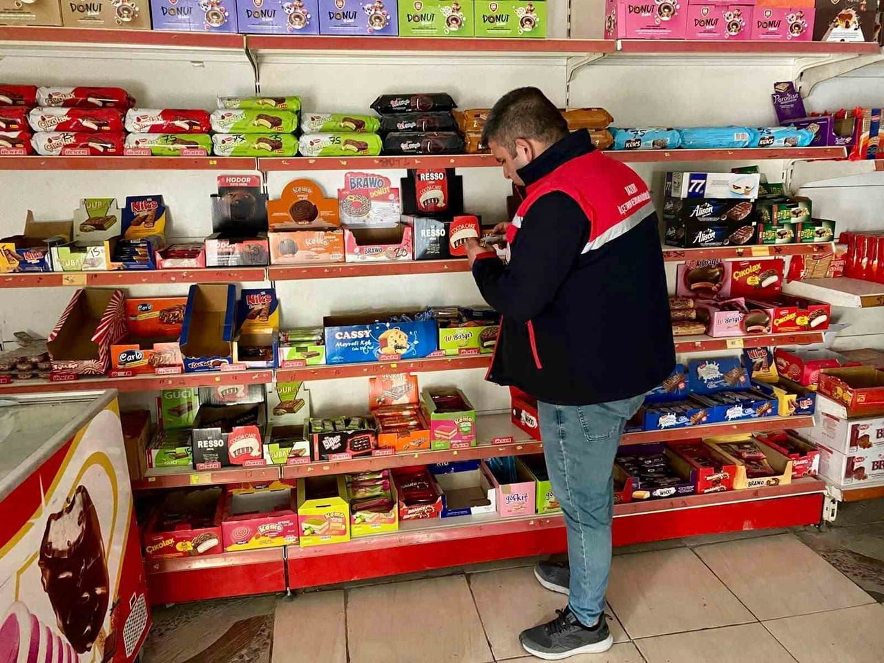 AFYONKARAHİSAR’IN ÇOBANLAR, DAZKIRI VE EVCİLER İLÇELERİNDE GIDA İŞLETMELERİNE YÖNELİK RESMİ...