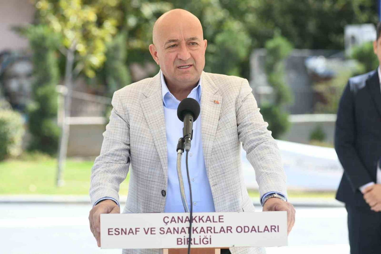 AK PARTİ ÇANAKKALE MİLLETVEKİLİ AYHAN GİDER KONUŞMA YAPTI