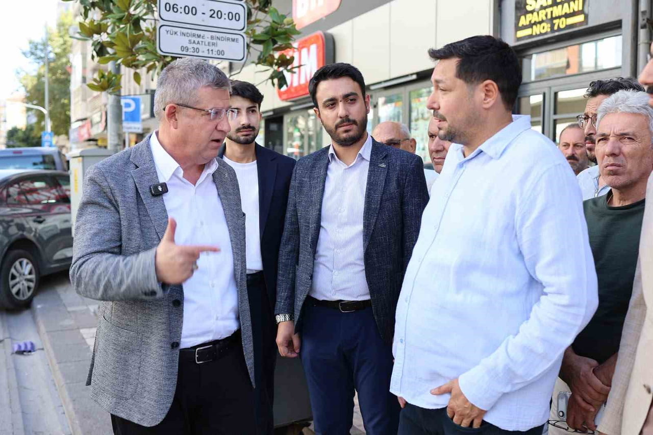 AK PARTİ DENİZLİ İL BAŞKANI MUHAMMET SUBAŞIOĞLU, KENTİN EN İŞLEK NOKTALARINDAN BİRİ OLAN İSTİKLAL...