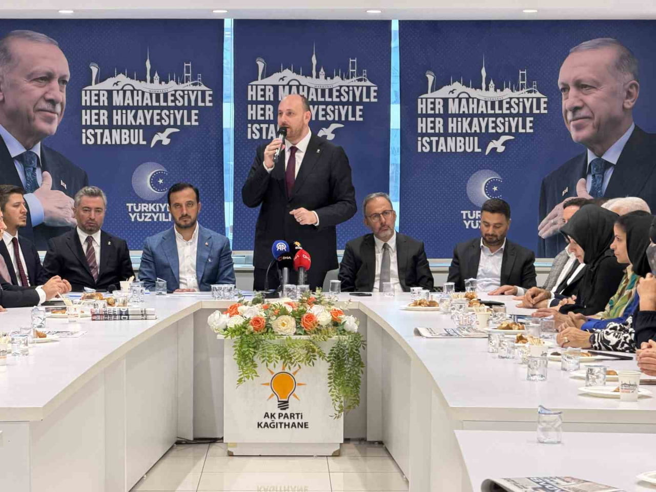 AK PARTİ GENEL BAŞKAN YARDIMCISI VE TEŞKİLAT BAŞKANI AHMET BÜYÜKGÜMÜŞ, KAĞITHANE AK PARTİ İLÇE...