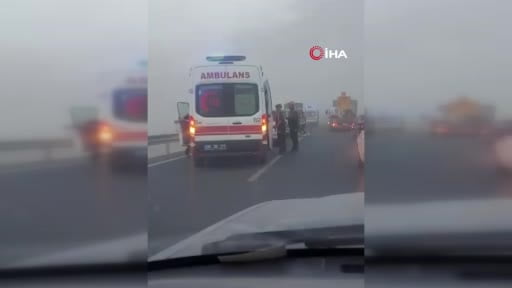 Aksaray-Konya karayolunda 7 araçlı zincirleme kaza: Çok sayıda yaralı var