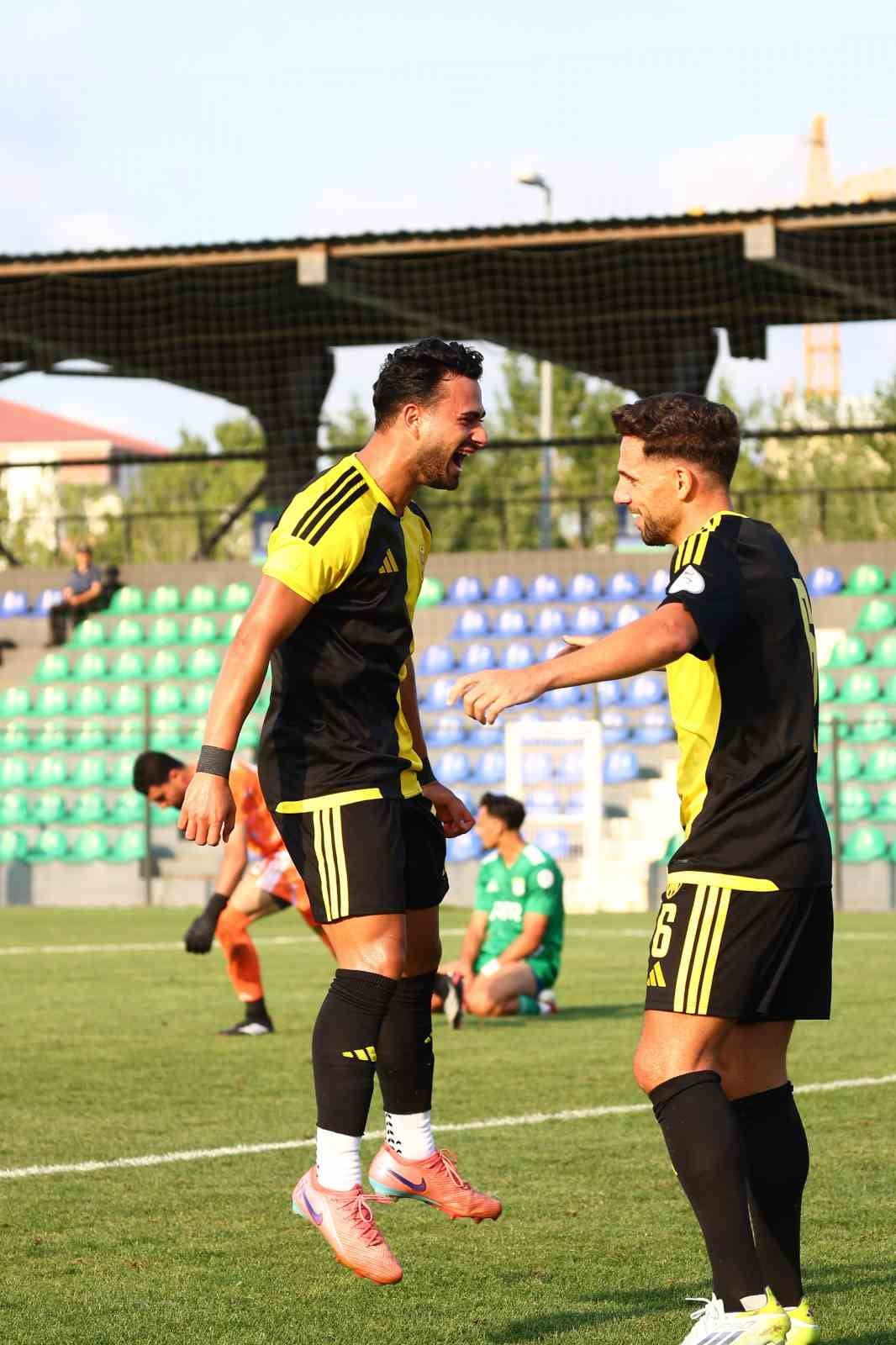ALİAĞA FK’DEN DÖRT DÖRTLÜK BAŞLANGIÇ