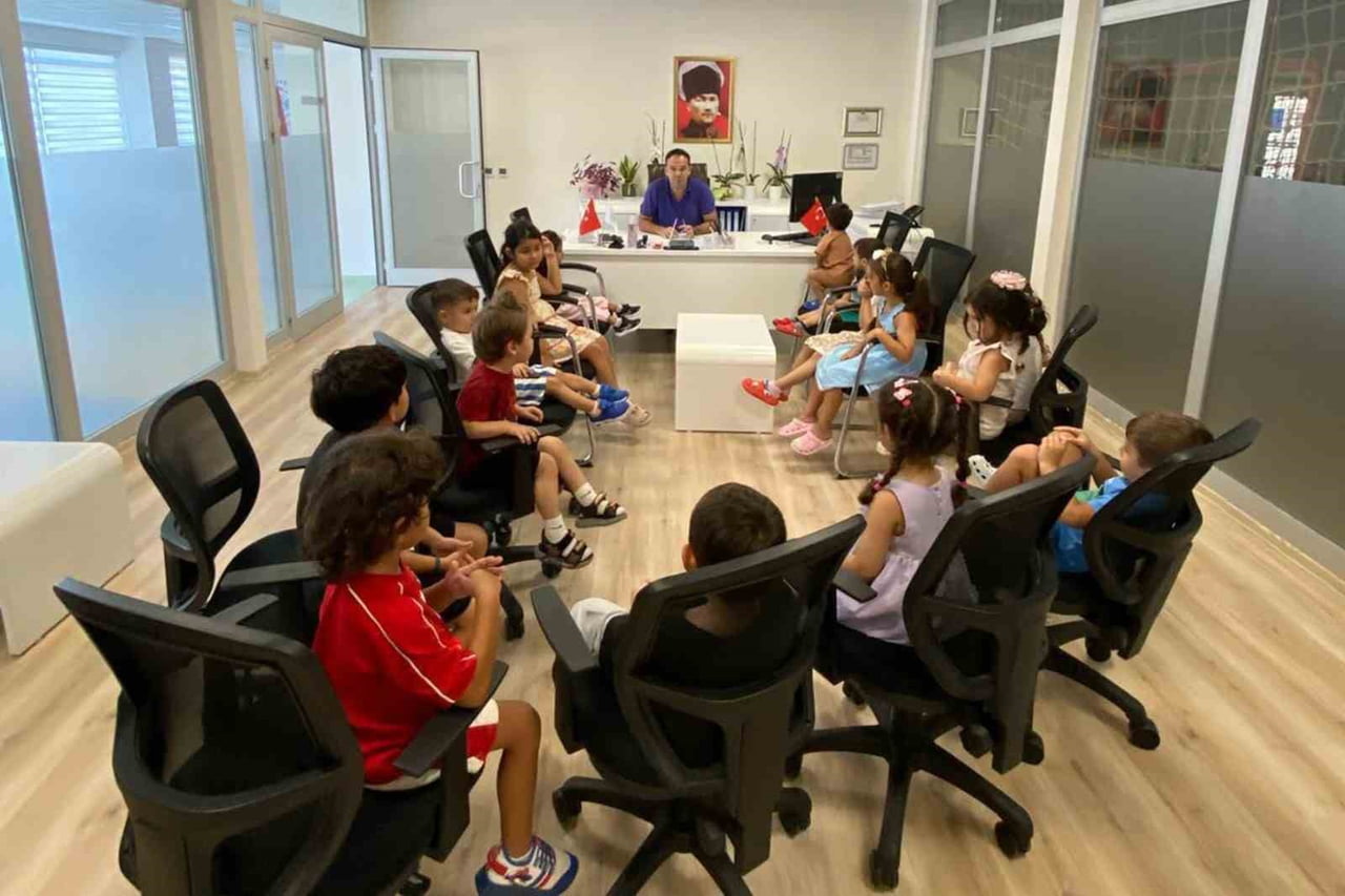 ALKÜ UYGULAMA ANAOKULU, AKADEMİSYEN REHBERLİĞİNDE YÜRÜTÜLEN EĞİTİM SÜREÇLERİ, UZMAN EĞİTİM KADROSU...