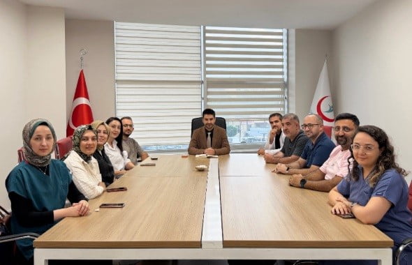 ANESTEZİ VE REANİMASYON KLİNİĞİNDE DEĞERLENDİRME TOPLANTISI YAPILDI