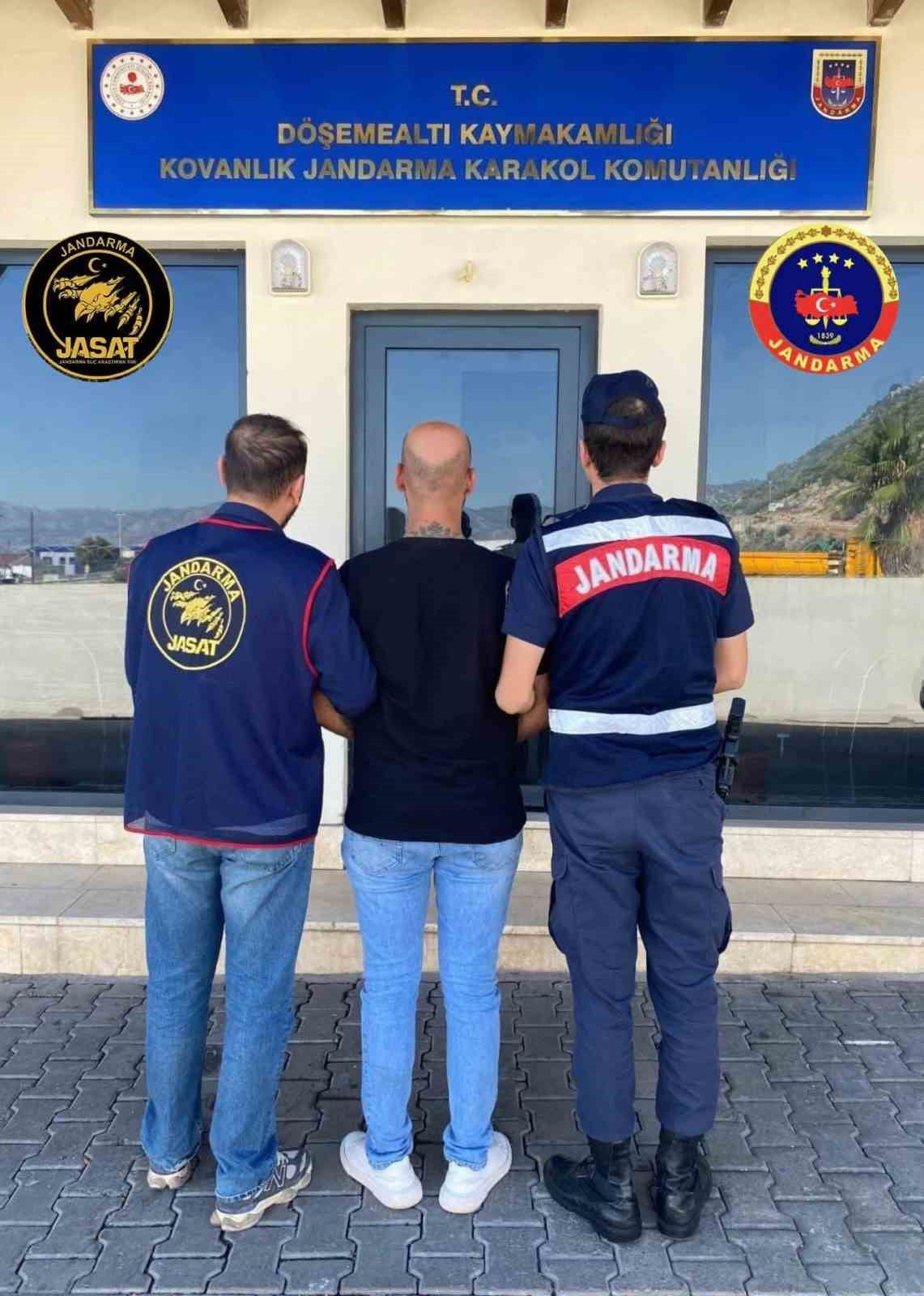 ANTALYA'DA JANDARMA EKİPLERİNİN 1-9 EYLÜL TARİHLERİ ARASINDA ARANAN ŞAHISLARA YÖNELİK...