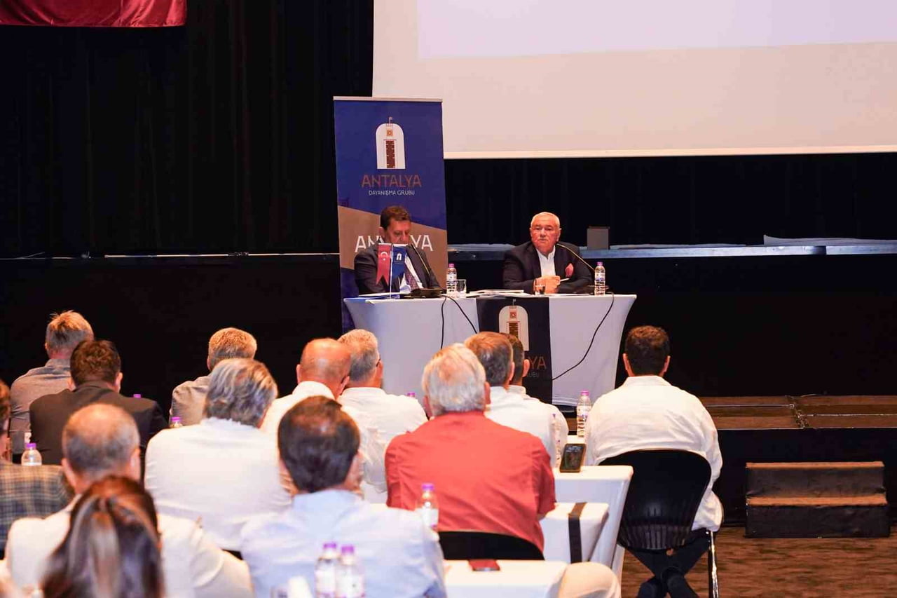 ANTALYA TİCARET VE SANAYİ ODASI (ATSO) BAŞKAN ADAYI DAVUT ÇETİN, ANTALYA’NIN ÖNÜNE BÜYÜK VE KENTİ...