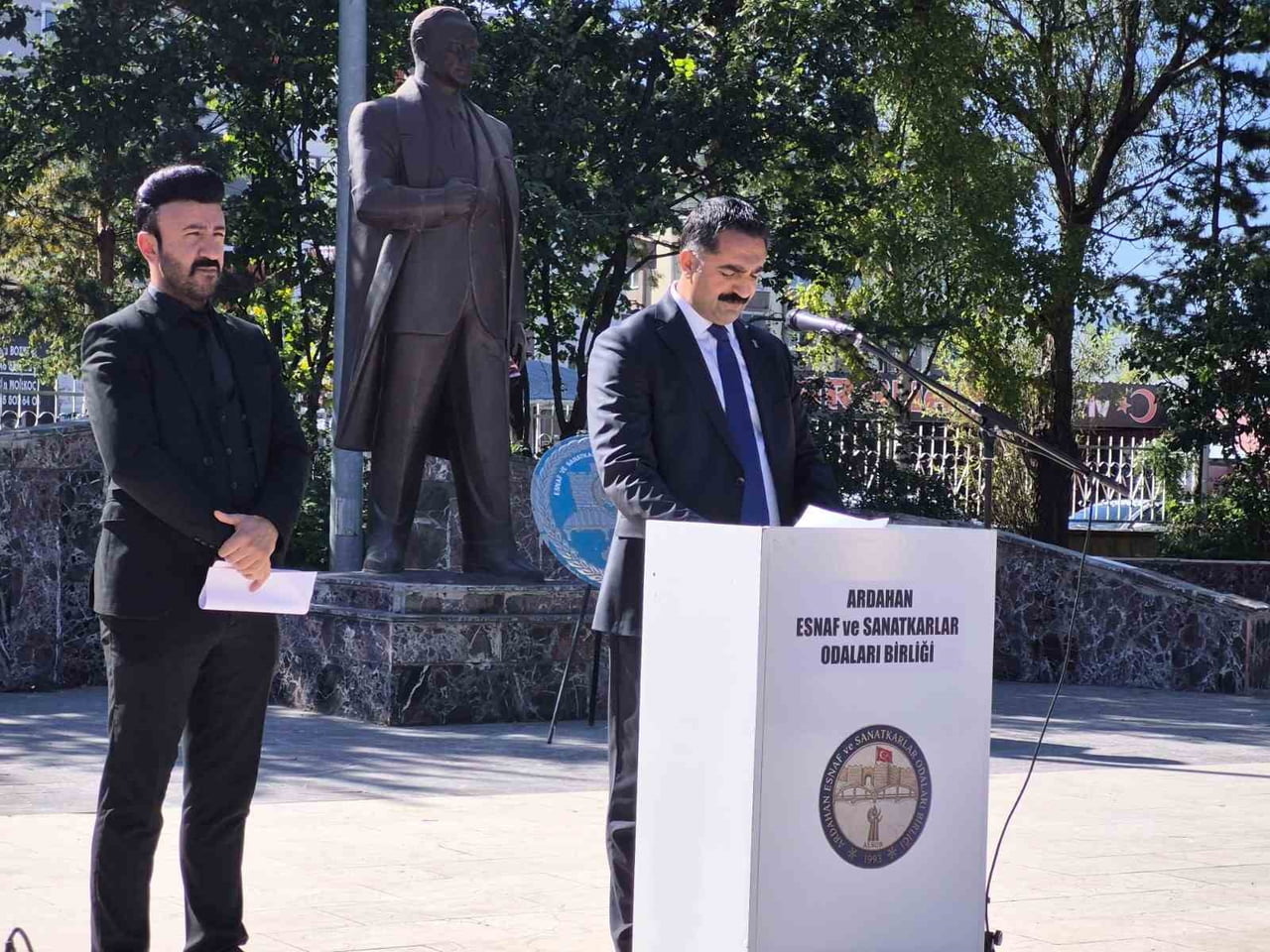 ARDAHAN'DA AHİLİK HAFTASI TÖRENLE KUTLANDI. (OLGUN YILDIZ/ARDAHAN-İHA)