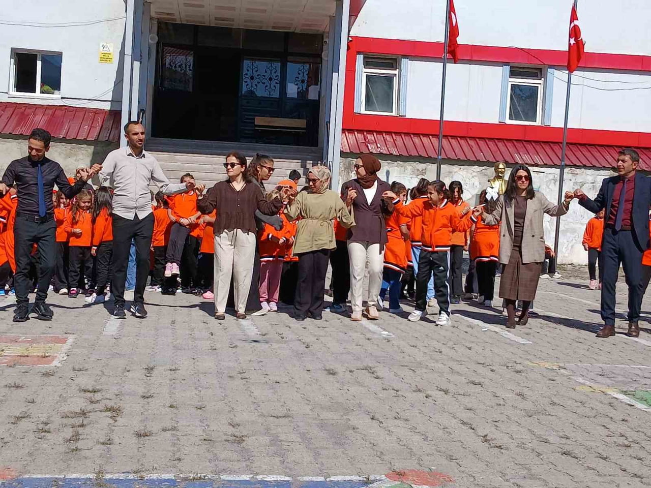 ARDAHAN’IN POSOF İLÇESİNDE İLKÖĞRETİM HAFTASI, DÜZENLENEN RENKLİ VE COŞKULU ETKİNLİKLERLE...