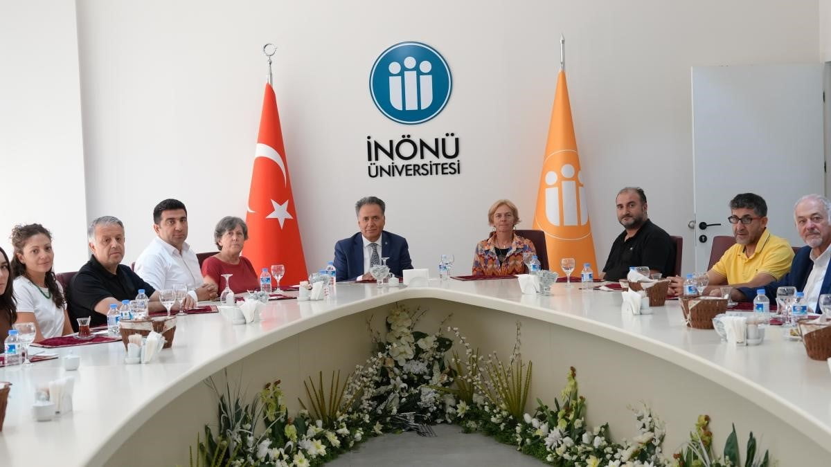 ARSLANTEPE KAZI HEYETİ REKTÖR AKPOLAT’IN KONUĞU OLDU