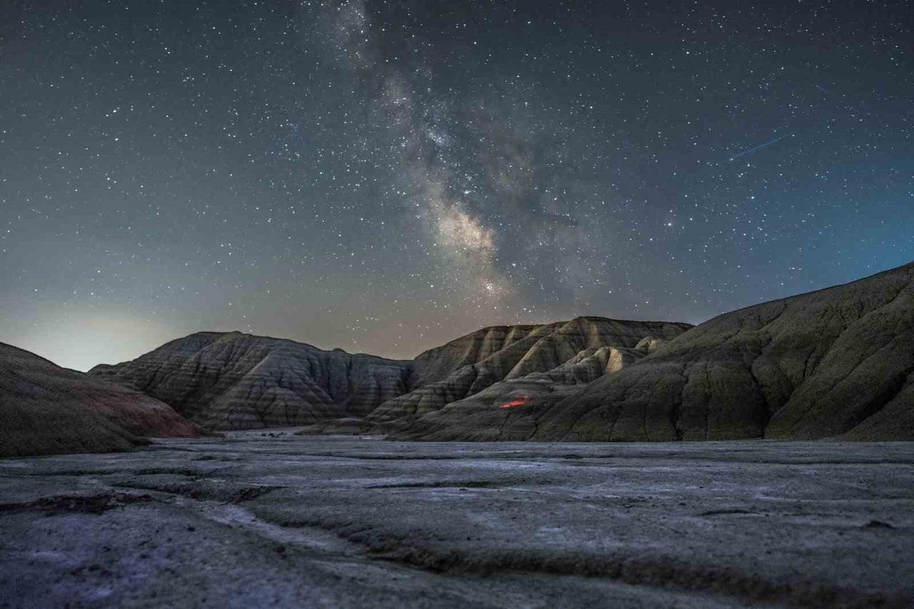 ASTROFOTOĞRAFÇI MURAT OKTAY, ESKİŞEHİR’İN MİHALIÇÇIK İLÇESİNİN YAKINLARINDA GERÇEKLEŞTİRDİĞİ 8...