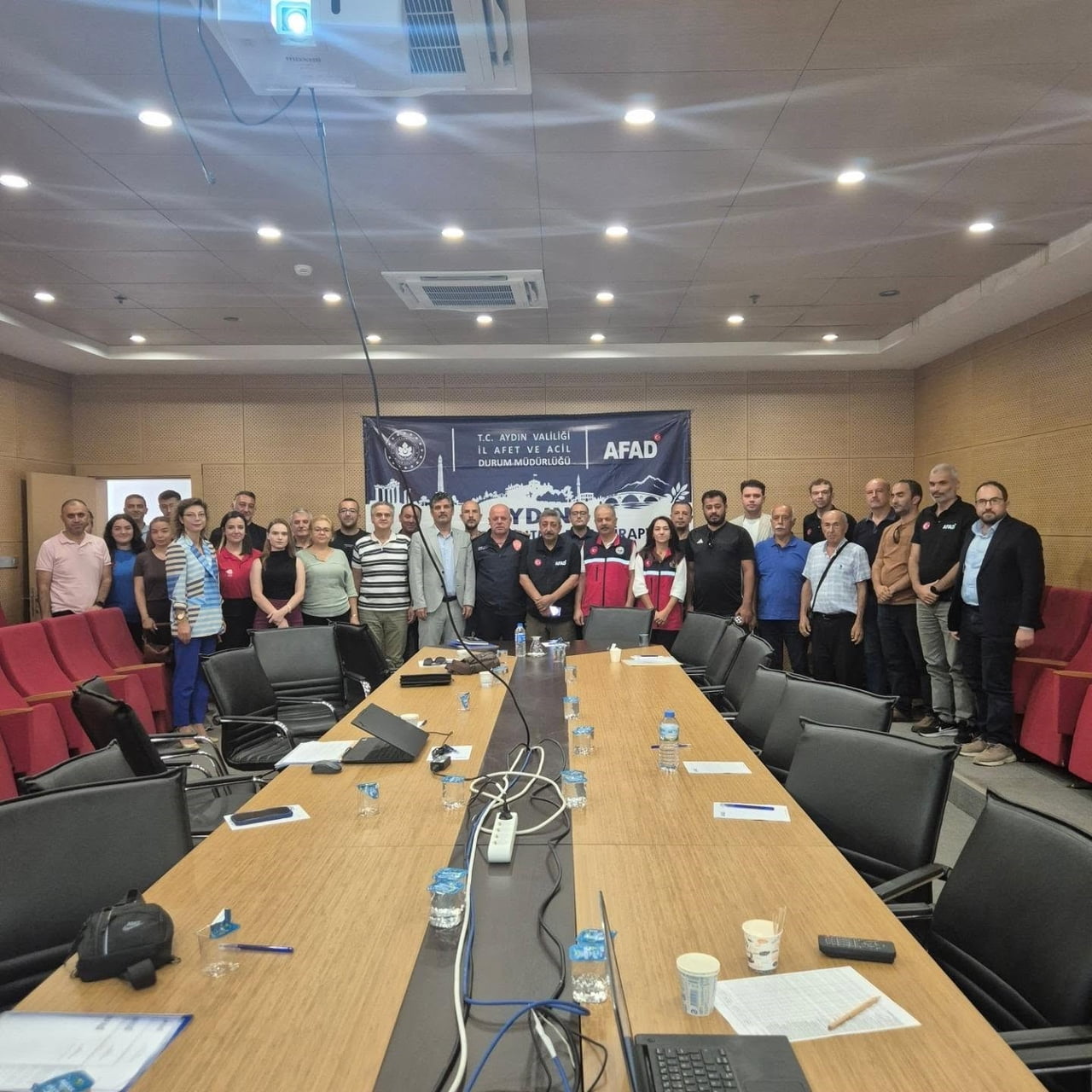 AYDIN'DA KURAKLIK, AŞIRI SICAKLAR, DOLU, ŞİDDETLİ YAĞIŞ VE FIRTINA GİBİ METEOROLOJİK AFETLERİN...
