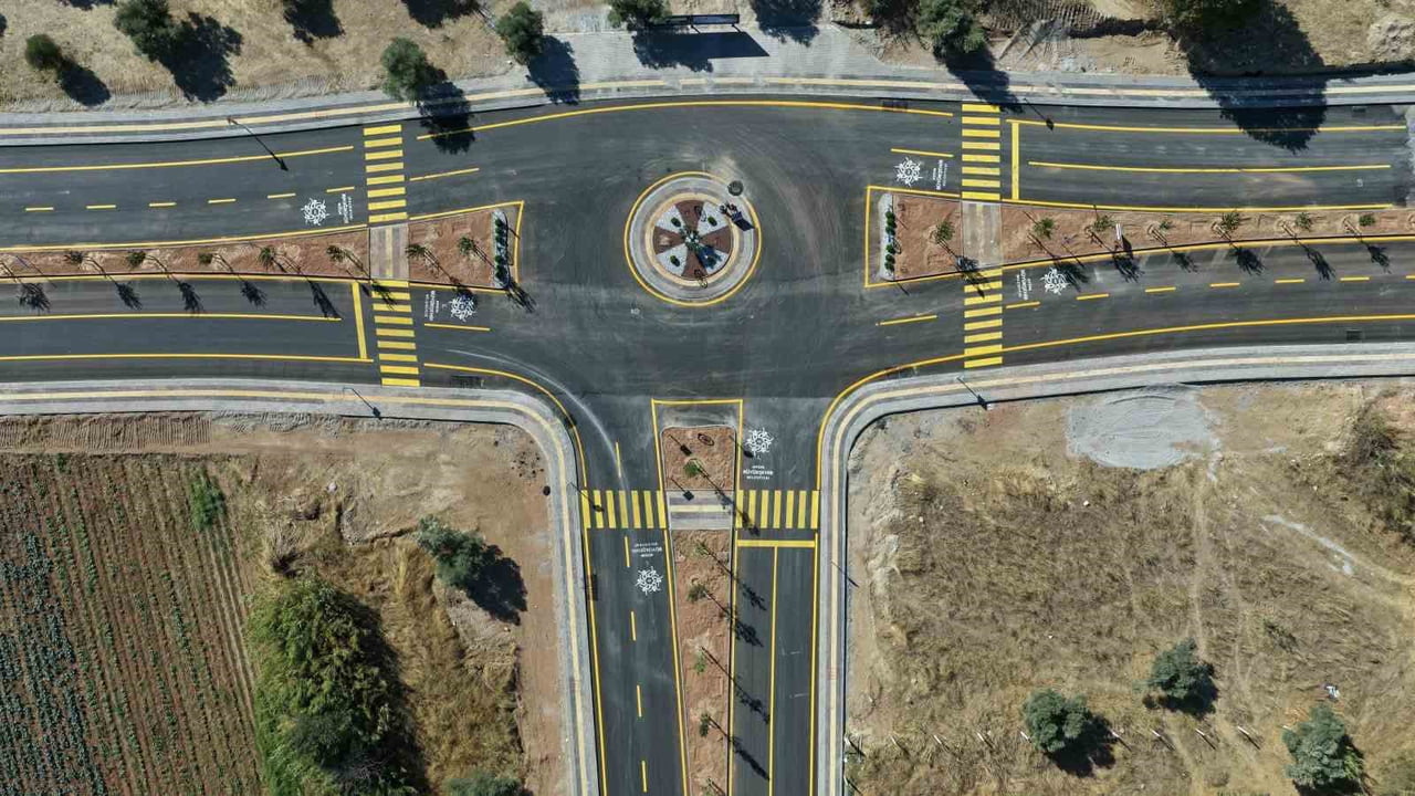 AYDIN’DA TURGUT ÖZAL, ZEYTİN DALI VE KIZILÇAY BULVARLARINDA YOL, KALDIRIM, KÖPRÜ VE ALTYAPI...