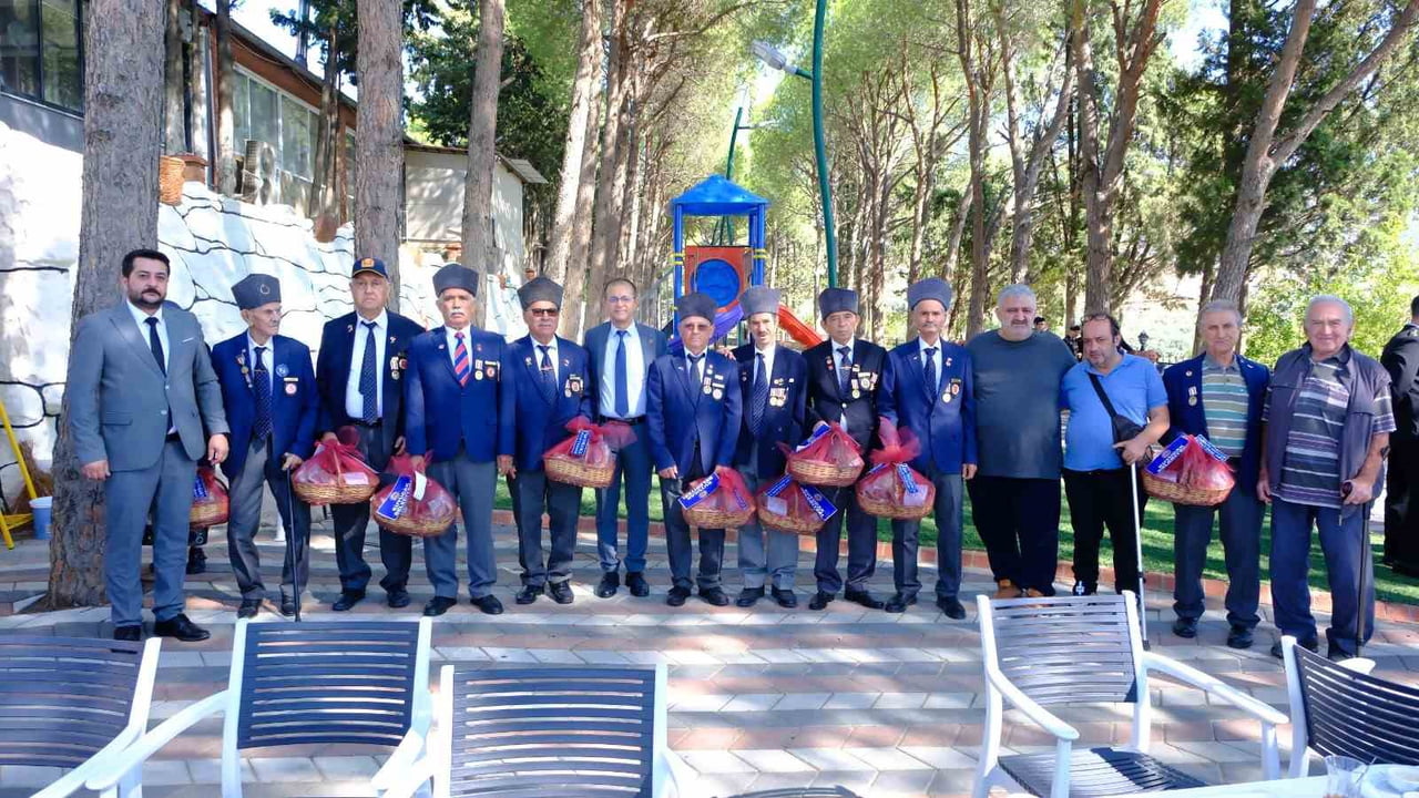 AYDIN’IN KUYUCAK İLÇESİNDE 19 EYLÜL GAZİLER GÜNÜ DOLAYISIYLA DÜZENLENEN PROGRAMDA GAZİLER VE...
