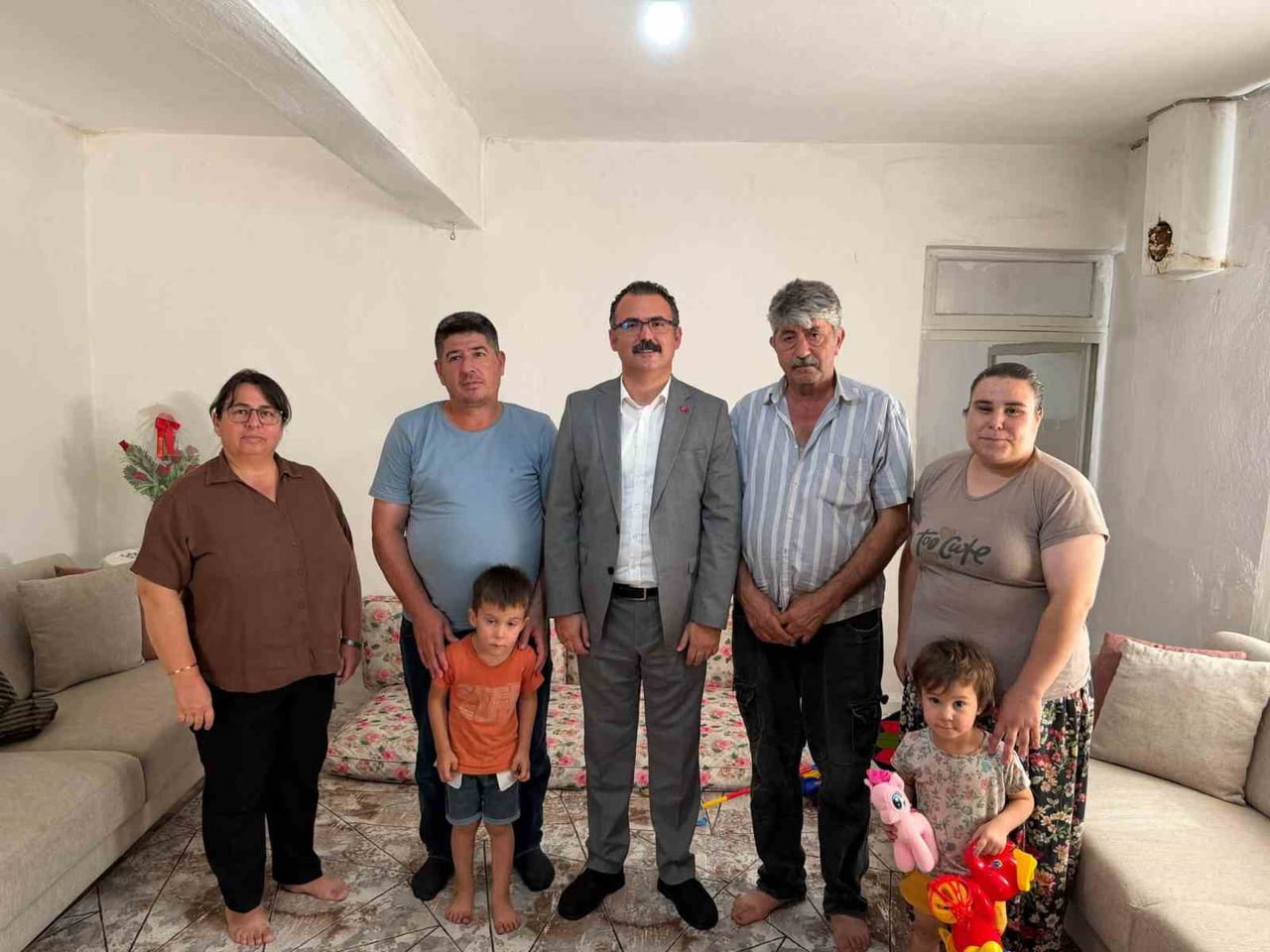 AYDIN’IN SULTANHİSAR İLÇESİNDE "AİLE OCAĞIMIZ SULTANHİSAR" PROJESİ KAPSAMINDA HANE ZİYARETLERİ...