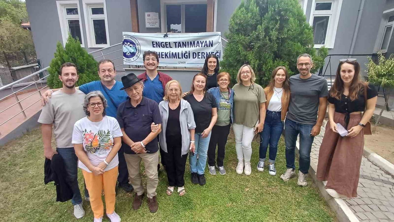 AYVALIK’TA 200 ENGELLİ BİREYİN AĞIZ VE DİŞ TEDAVİLERİ YAPILDI